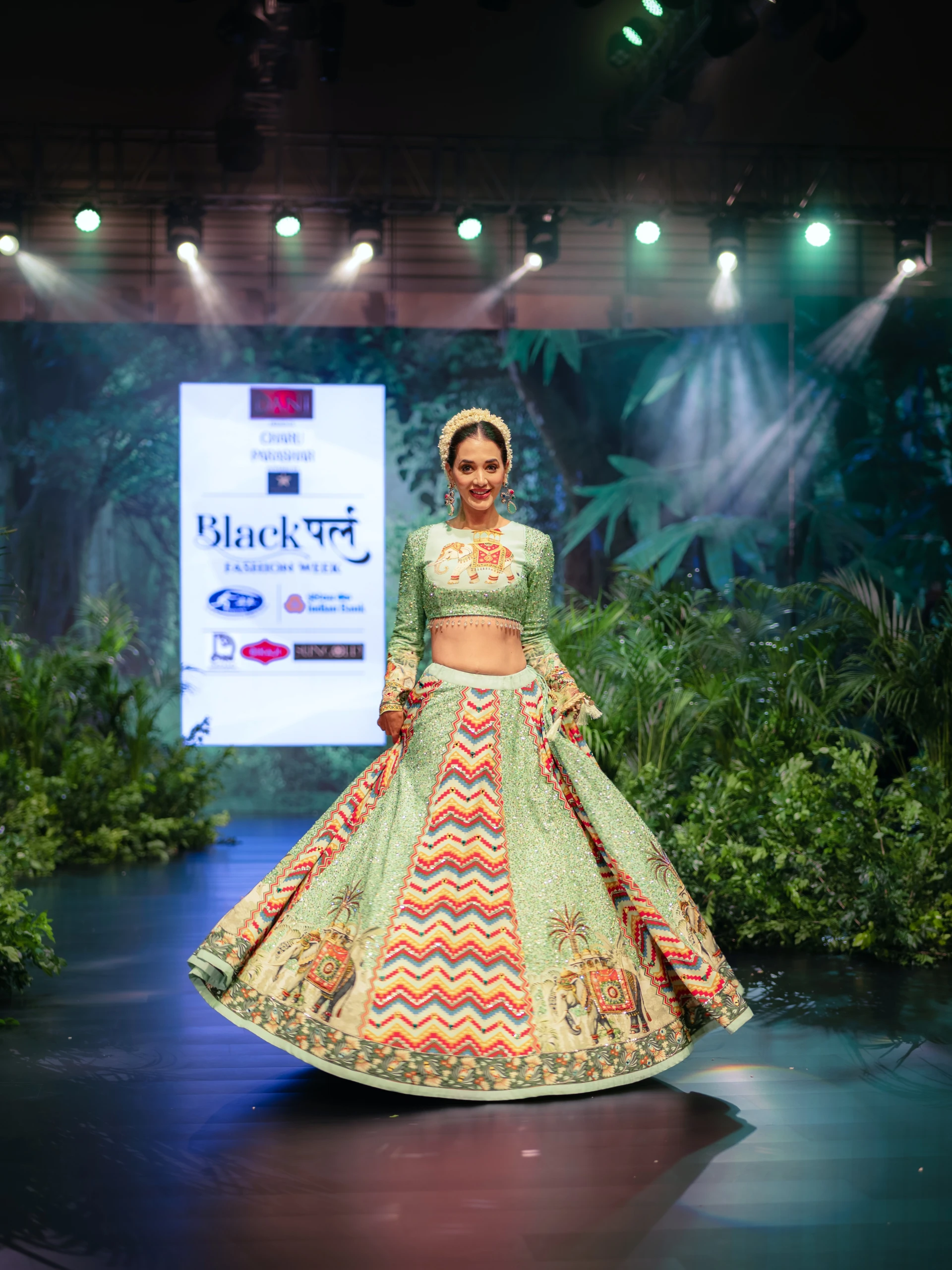 Charu Parashar - Look 8