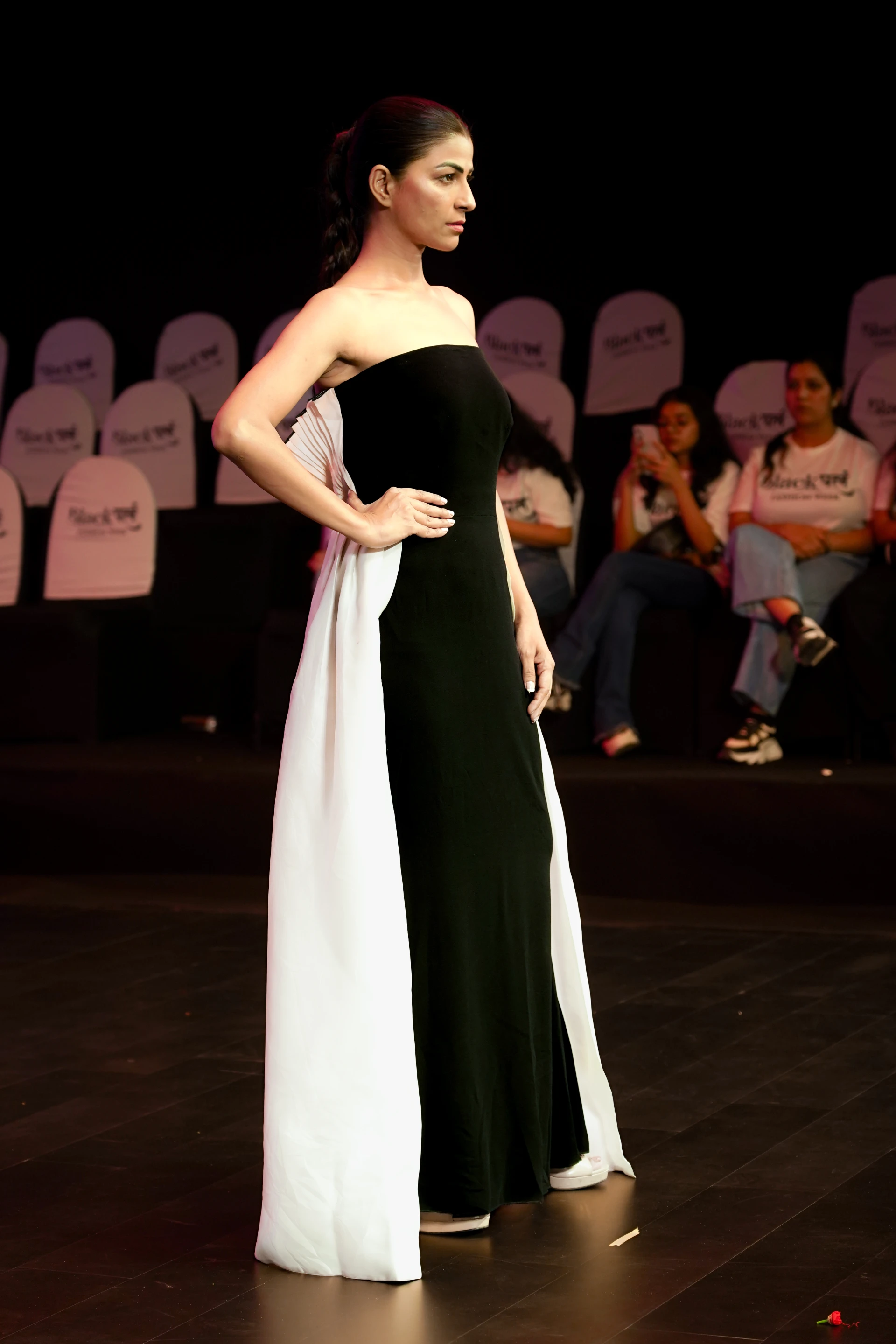 Dr Naveen - Look 1