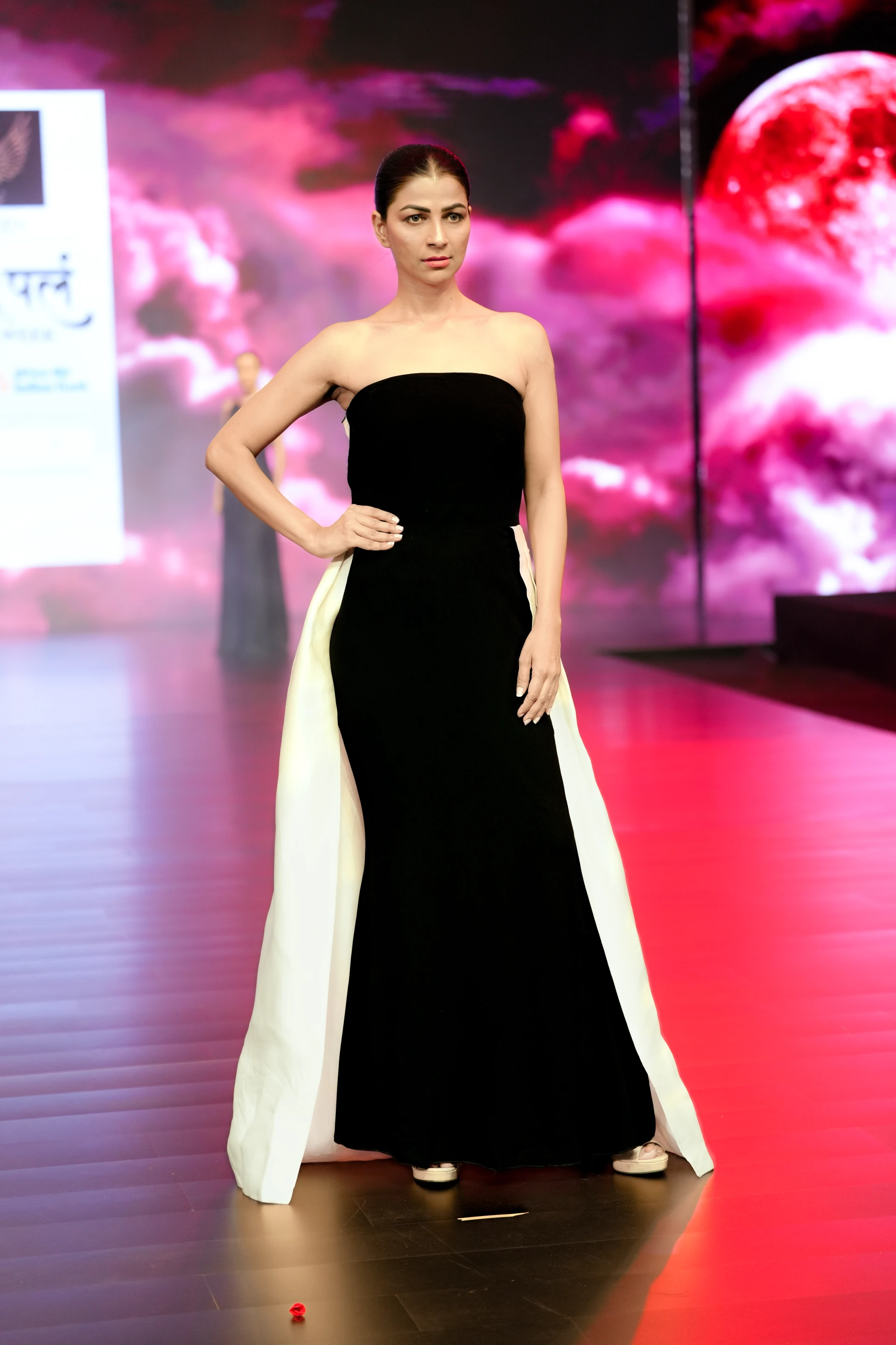 Dr Naveen - Look 7