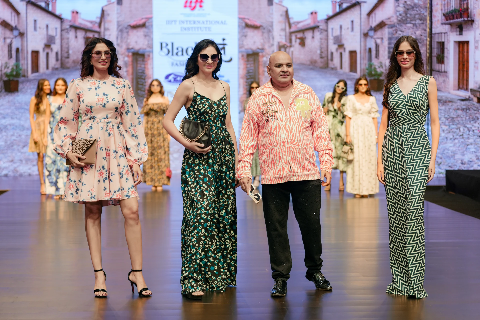 IIFT International Institute - Look 7