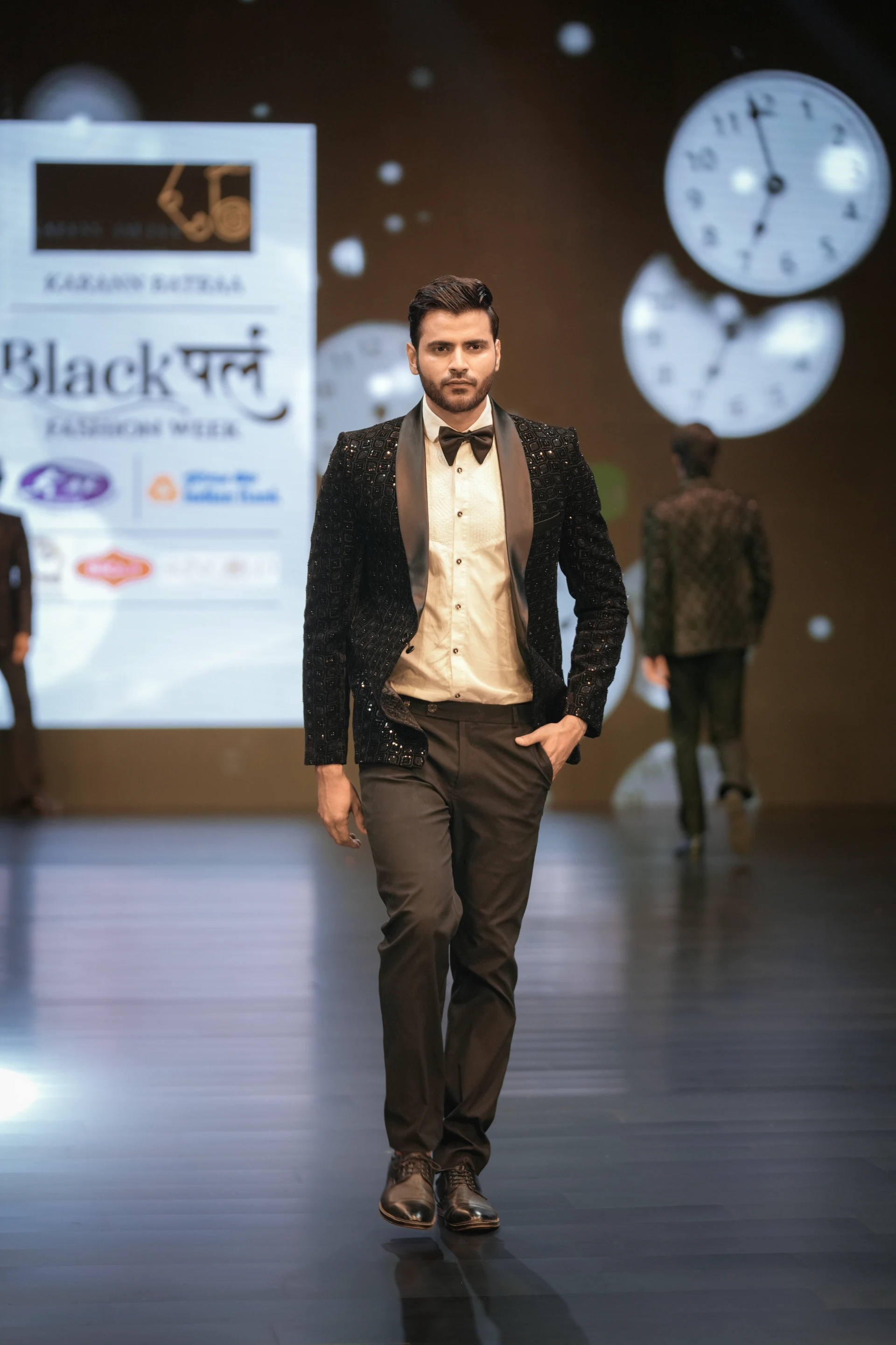 Karan Batra - Look 3