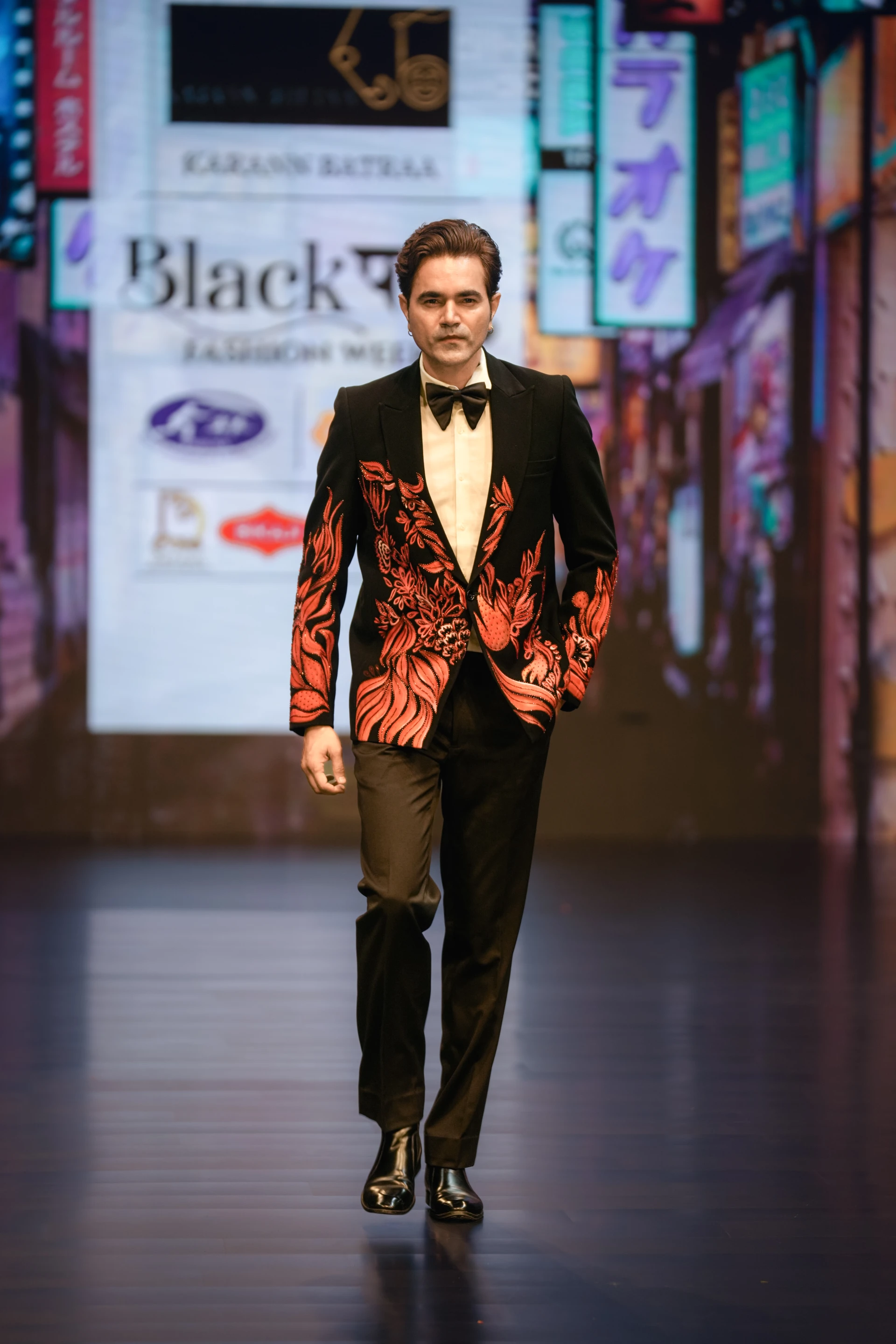 Karan Batra - Look 8