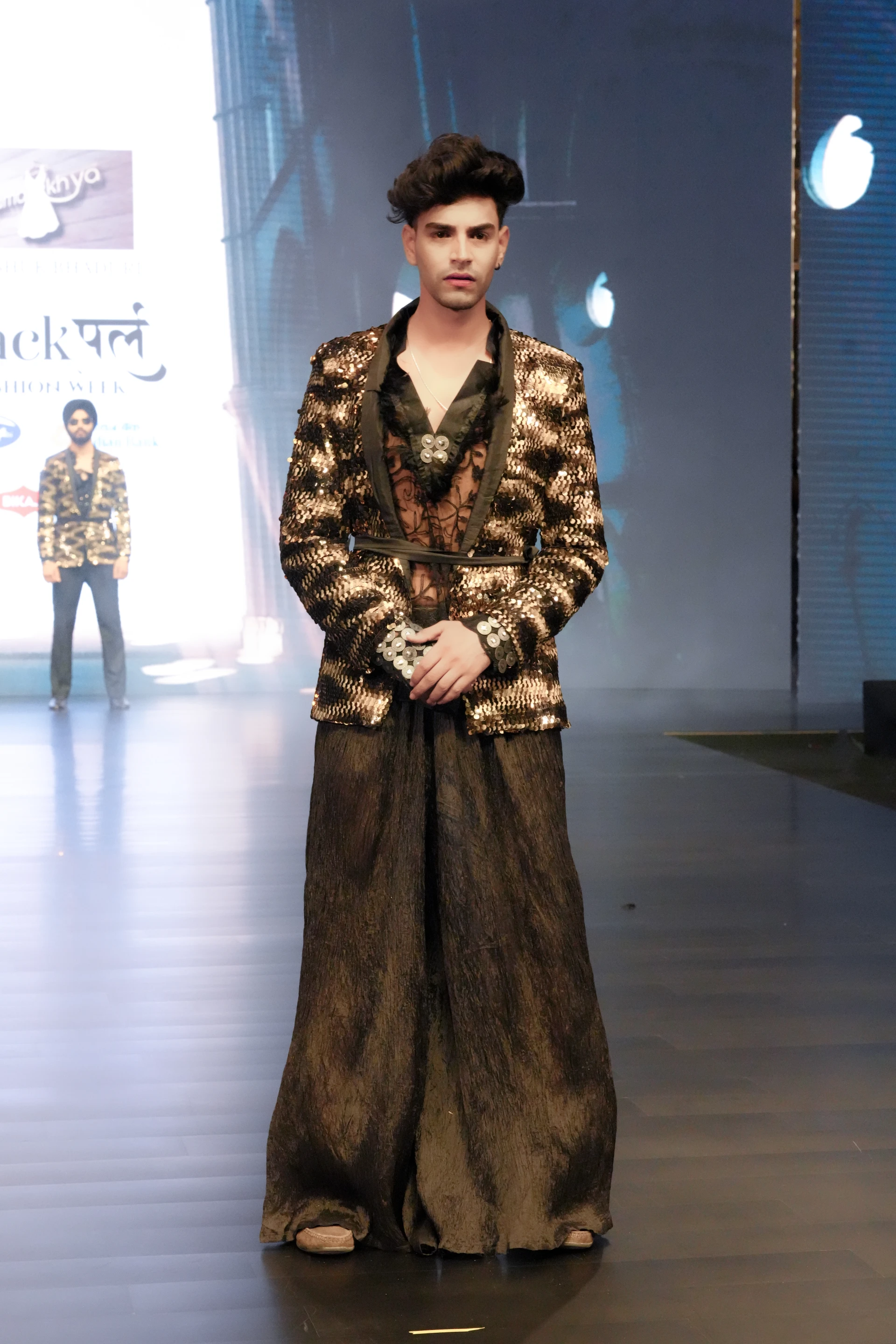 Kingshuk Bhaduri - Look 8