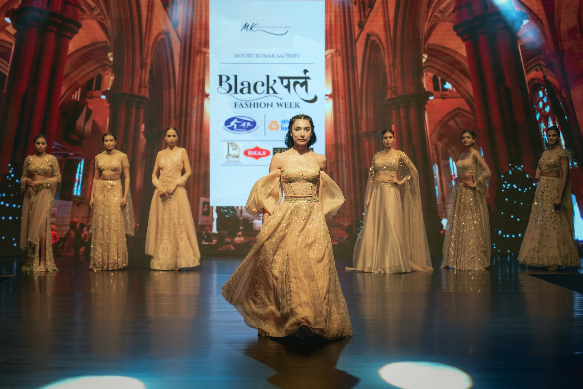 Mohit Kumar Sachdeva - Look 10