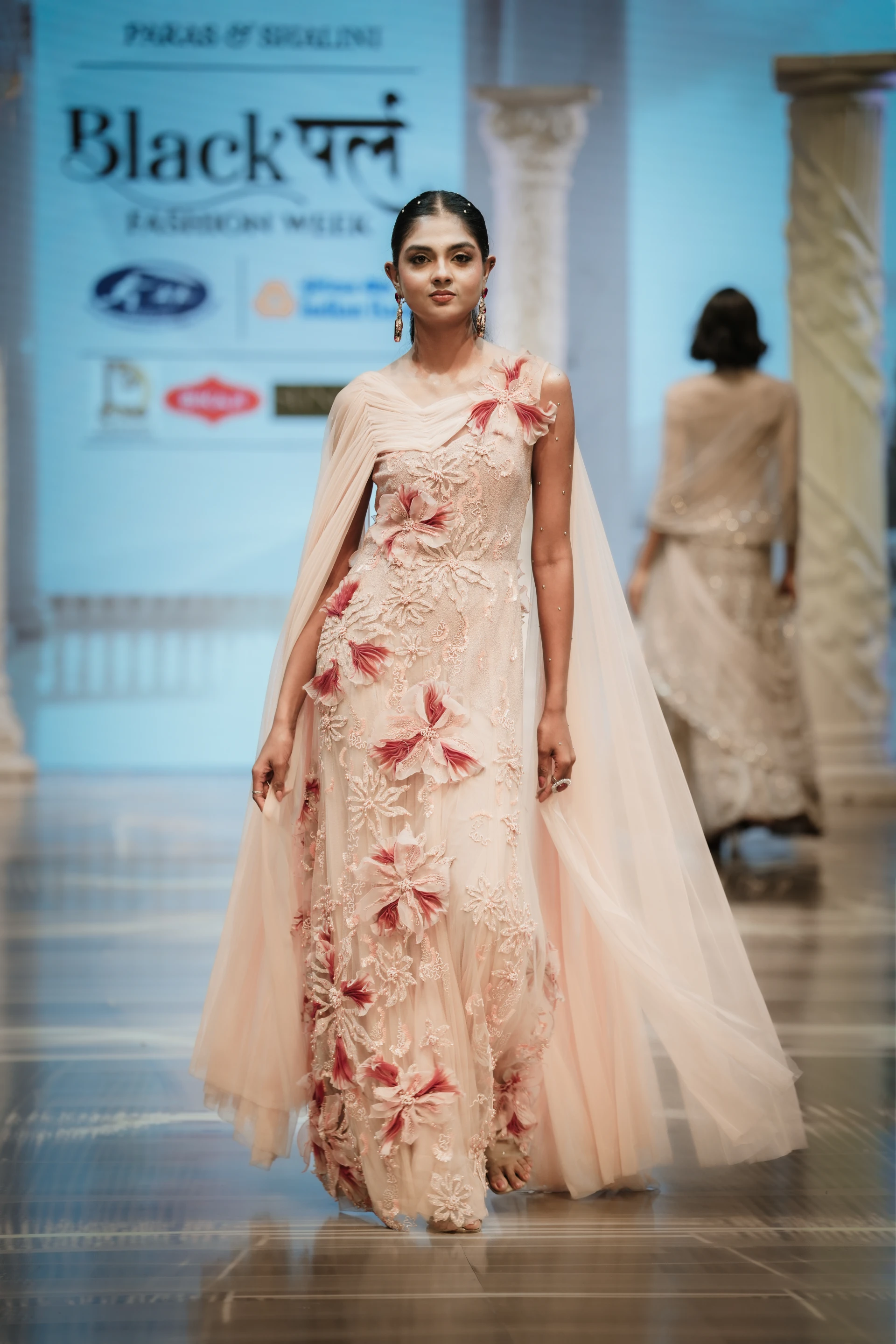 Paras & Shalini - Look 5