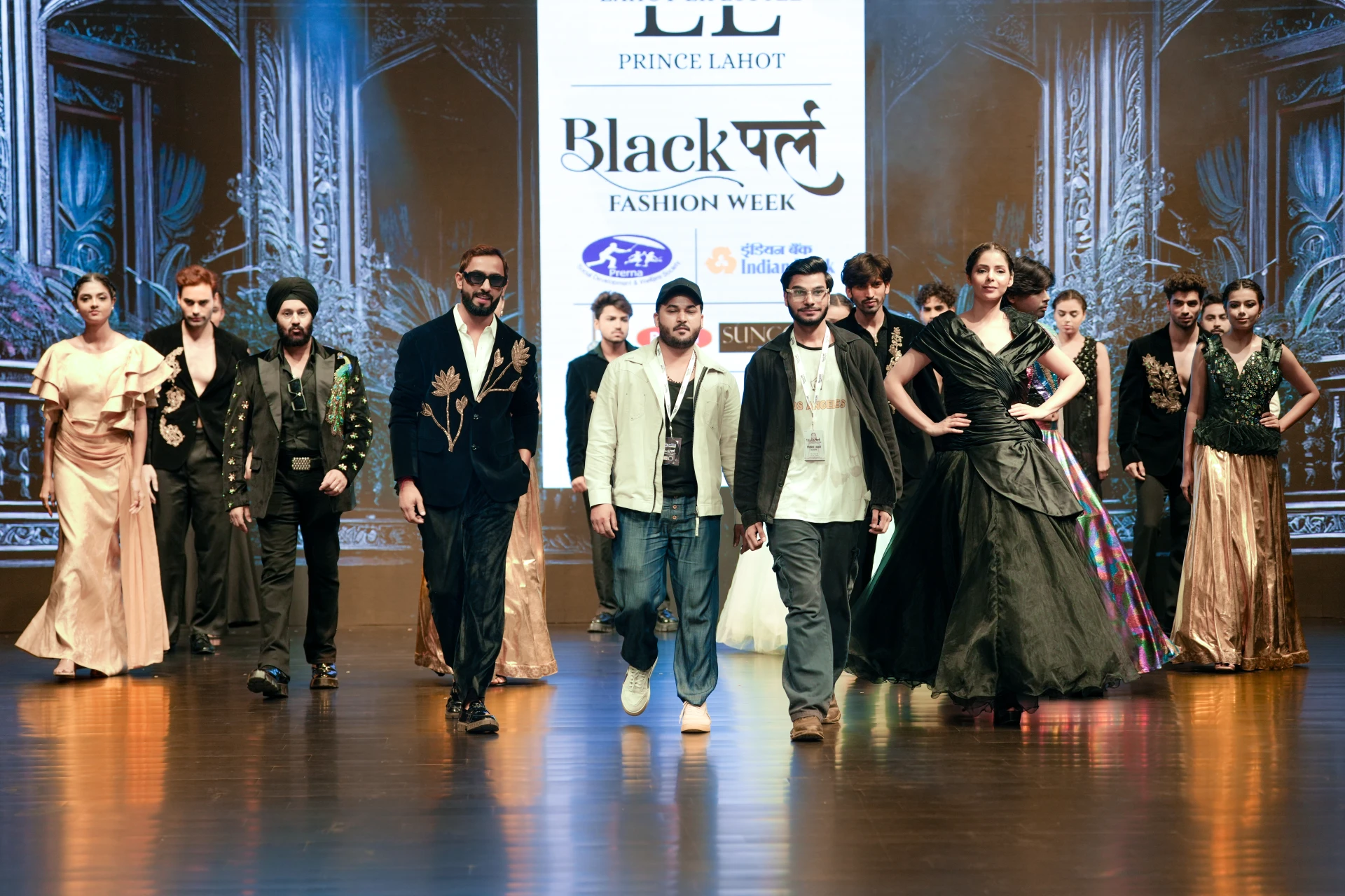 Prince Lahot - Look 10