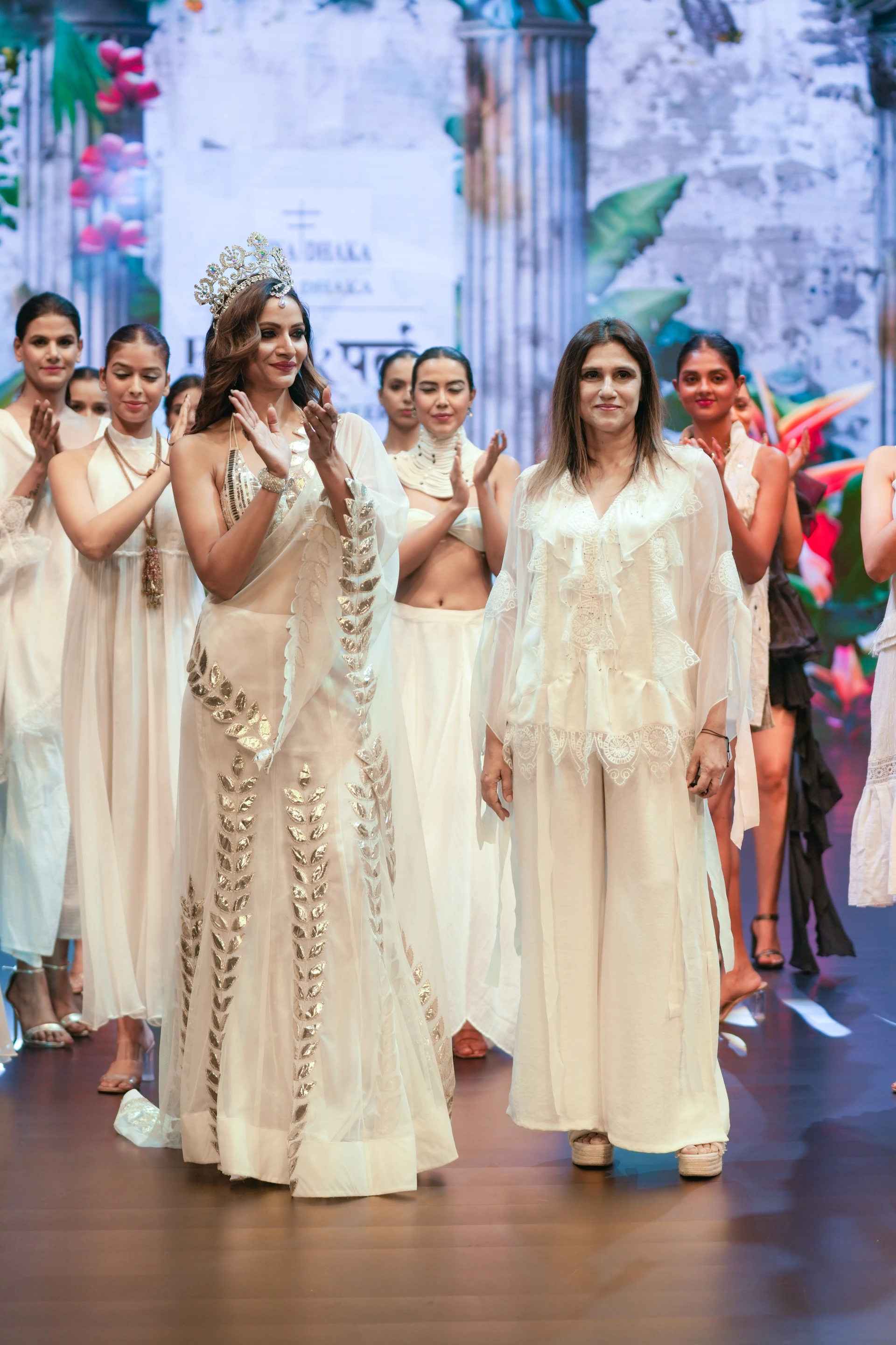 Rina Dhaka - Look 9