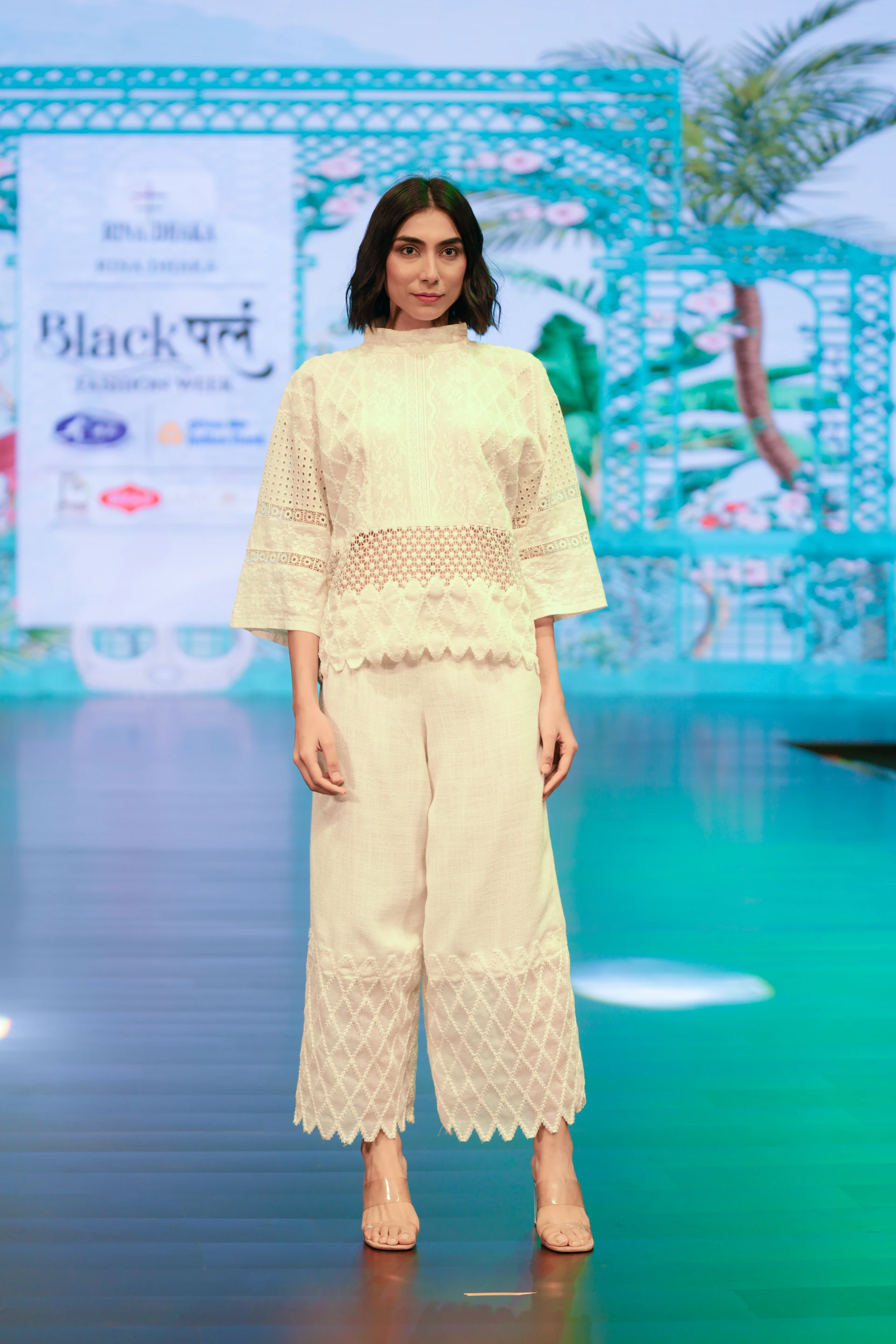 Rina Dhaka - Look 4