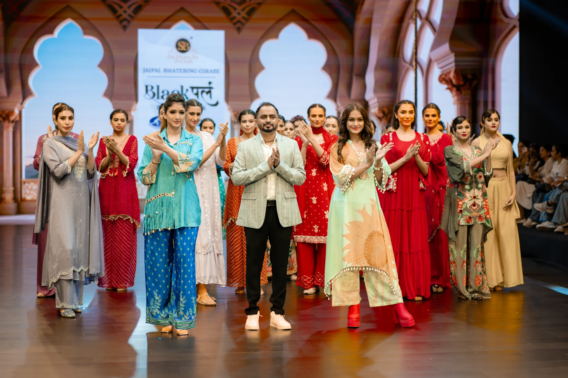 Sai Dhara - Look 10